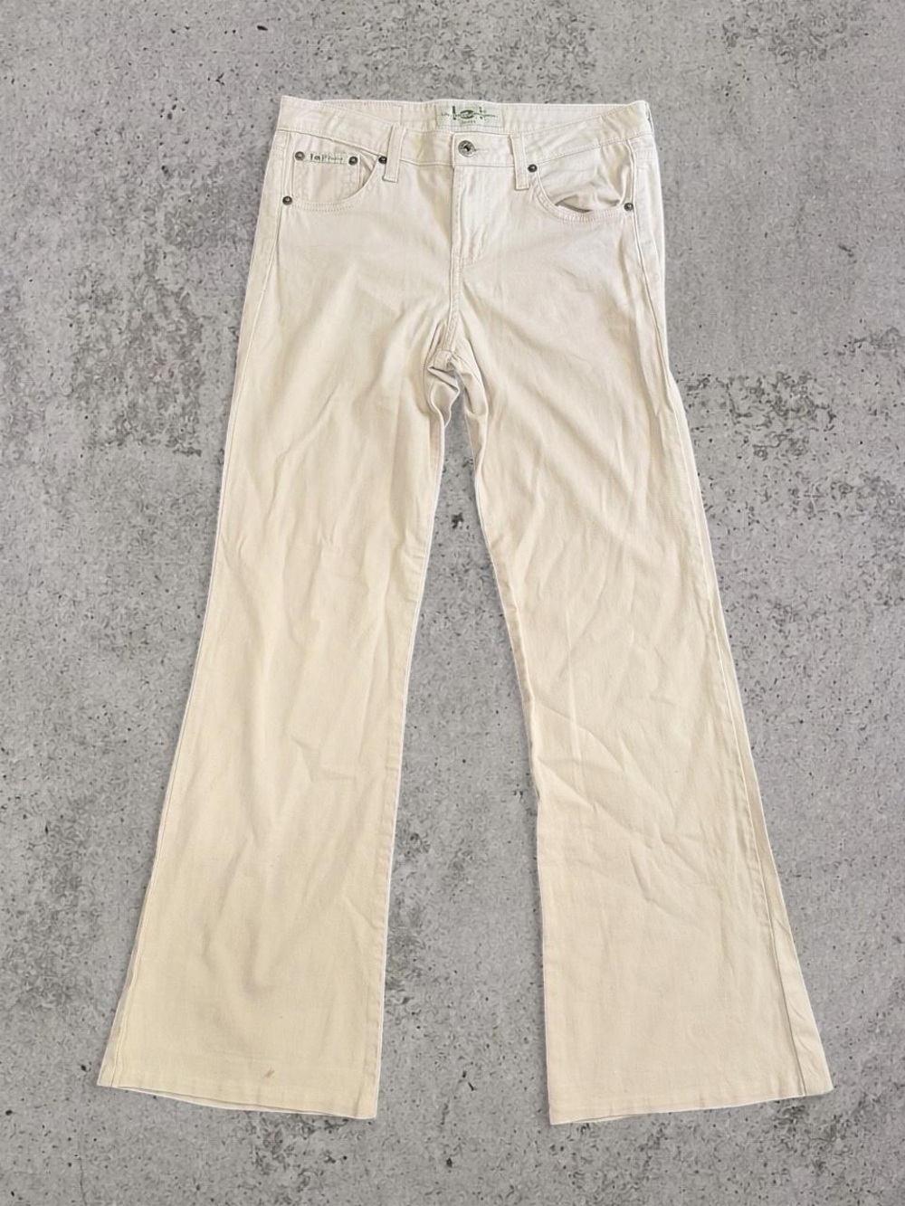 lei Cream Flare Jeans - Wide Leg Five-Pocket